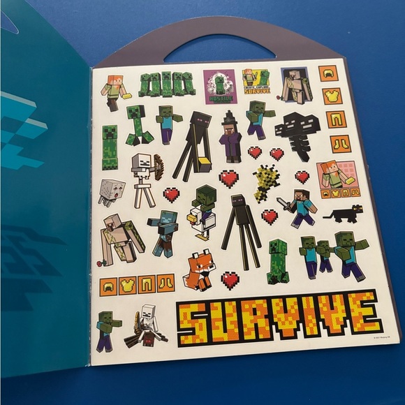 Minecraft Grab and Go Activity Set - Green never used - Picture 3 of 5